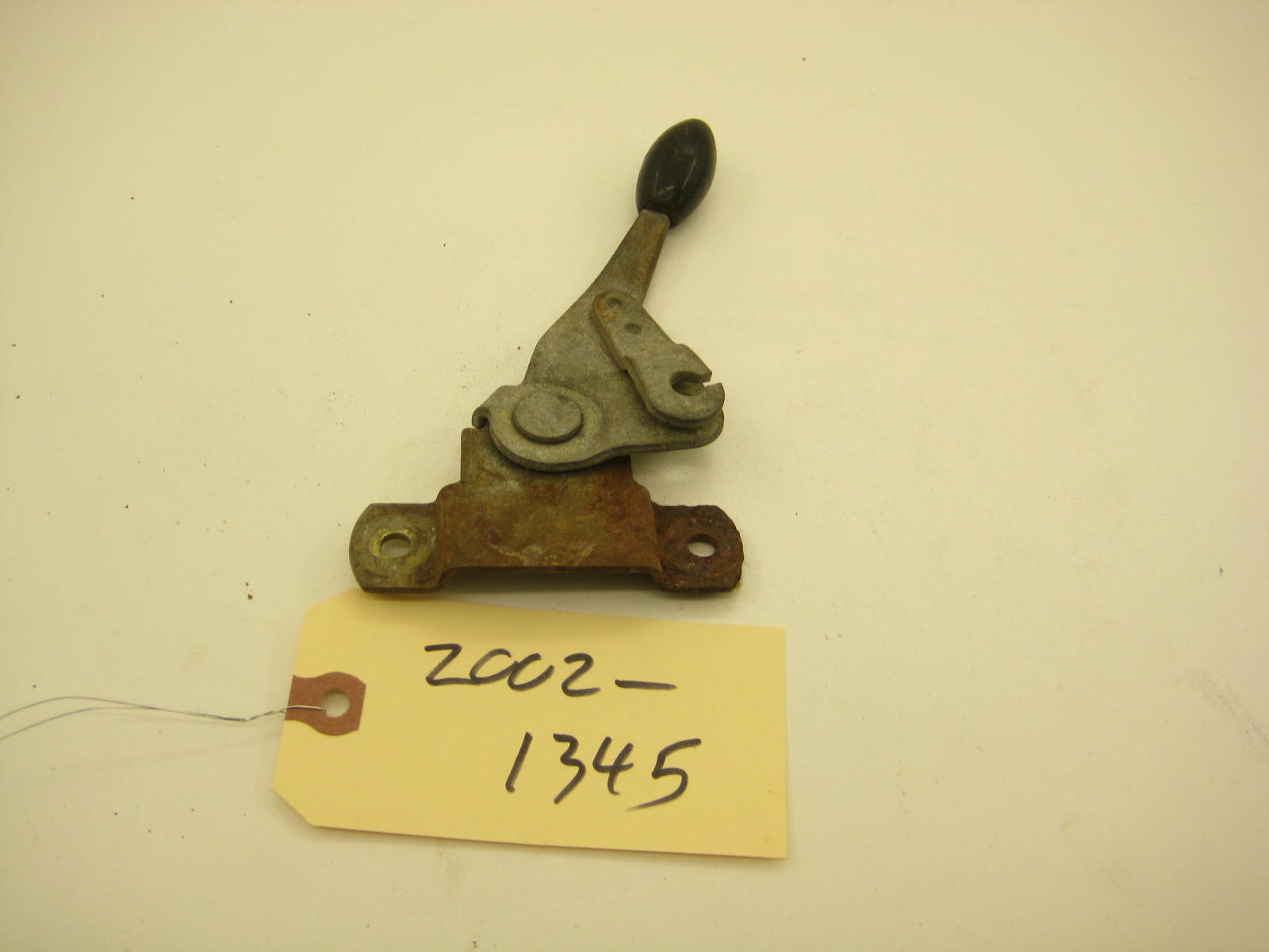 bmw 2002 2002tii e10 hood release lever