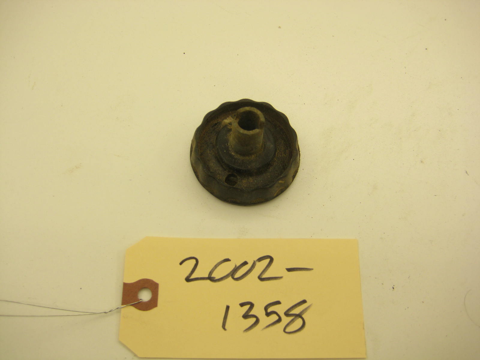bmw 2002 2002tii e10 vent window crank knob cap bad