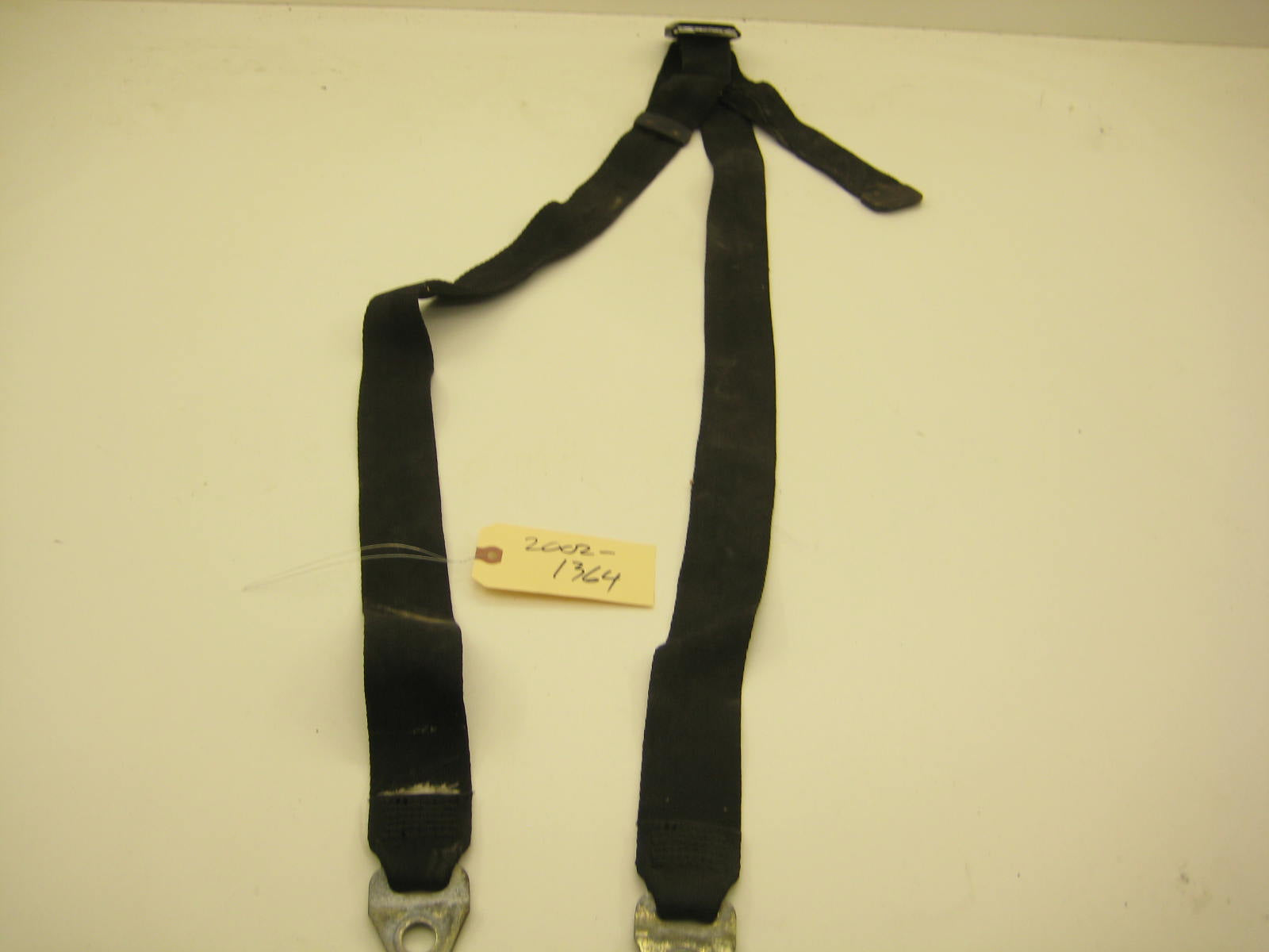 bmw 2002 2002tii e10 early clip in seat belt 2