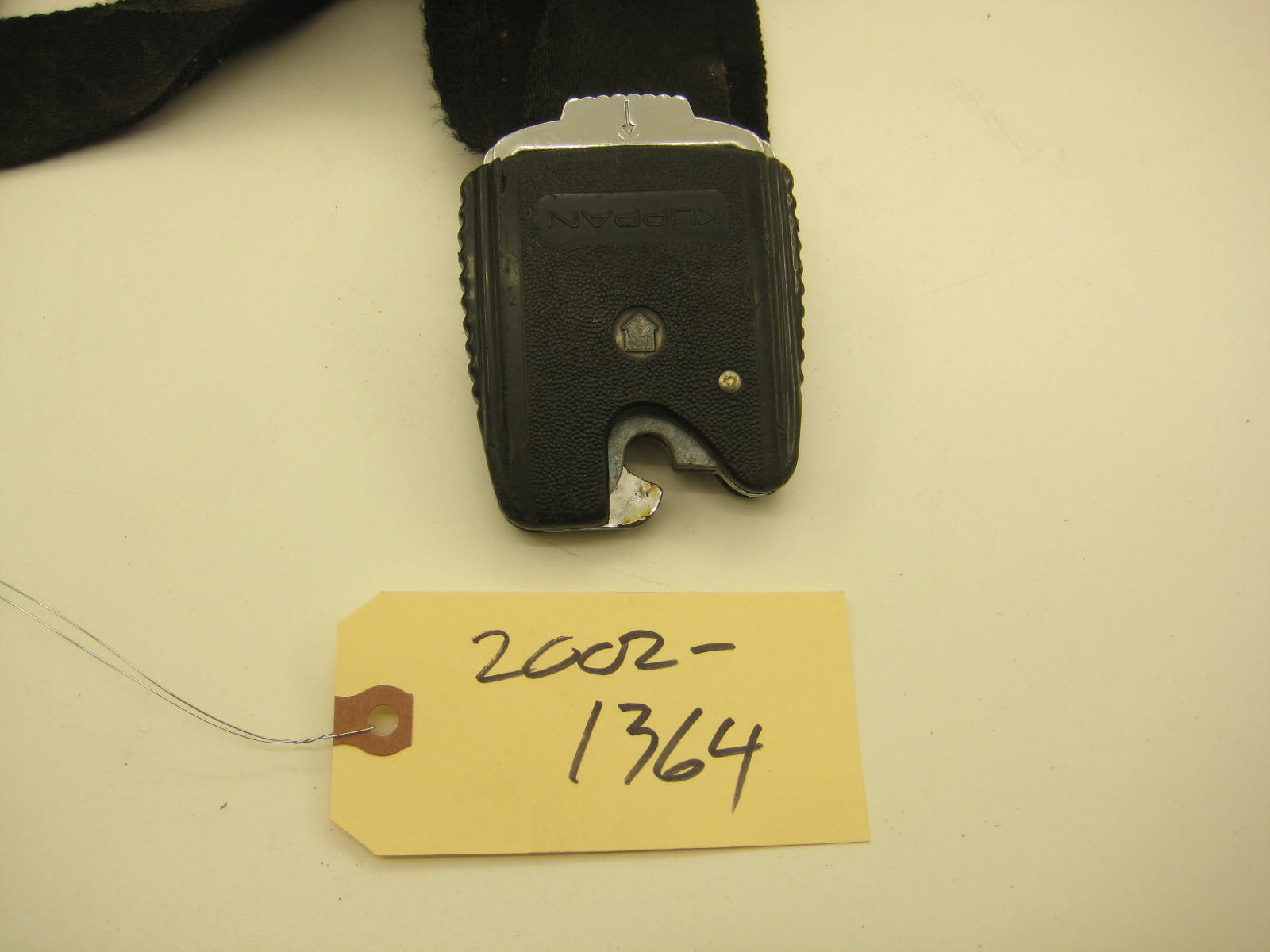 bmw 2002 2002tii e10 early clip in seat belt 2