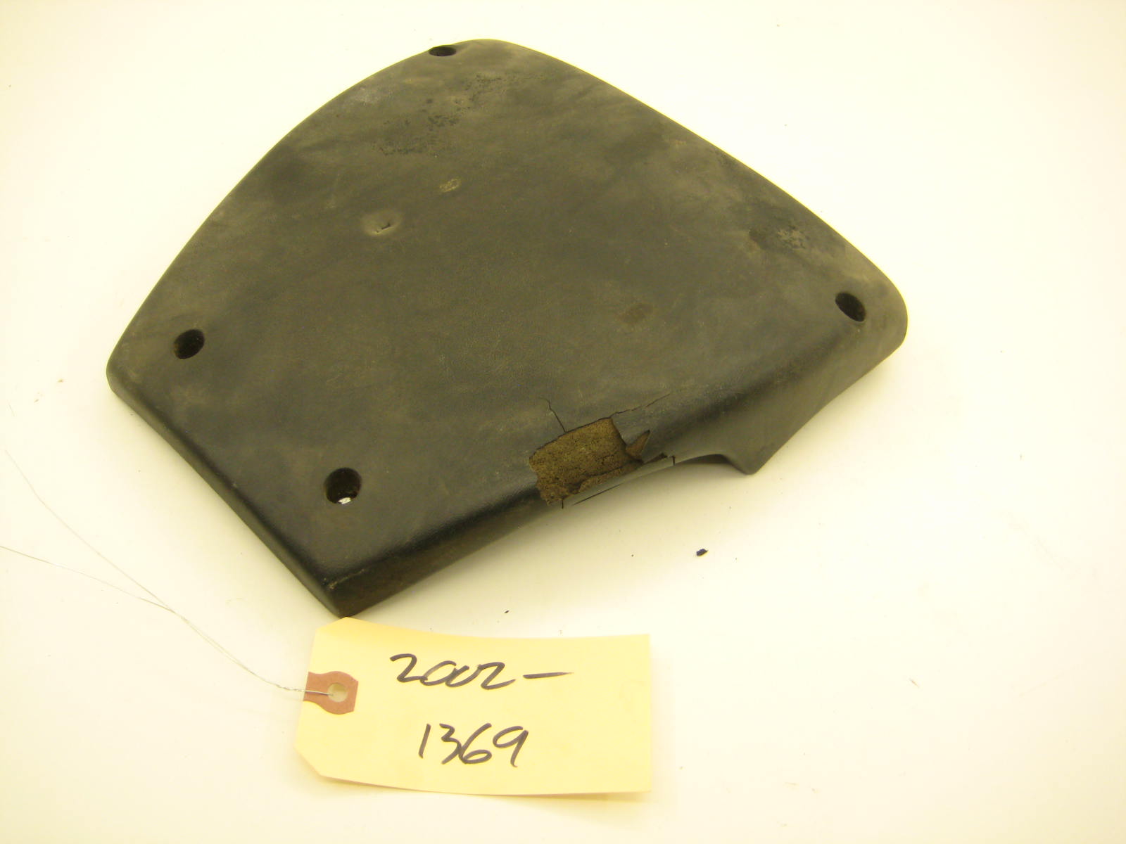 bmw 2002 2002tii e10 lower steering column cover