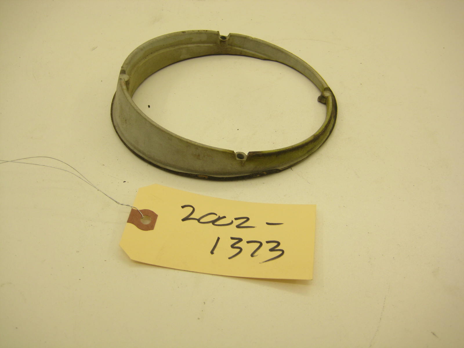bmw 2002 2002tii e10 round tail light gasket 2