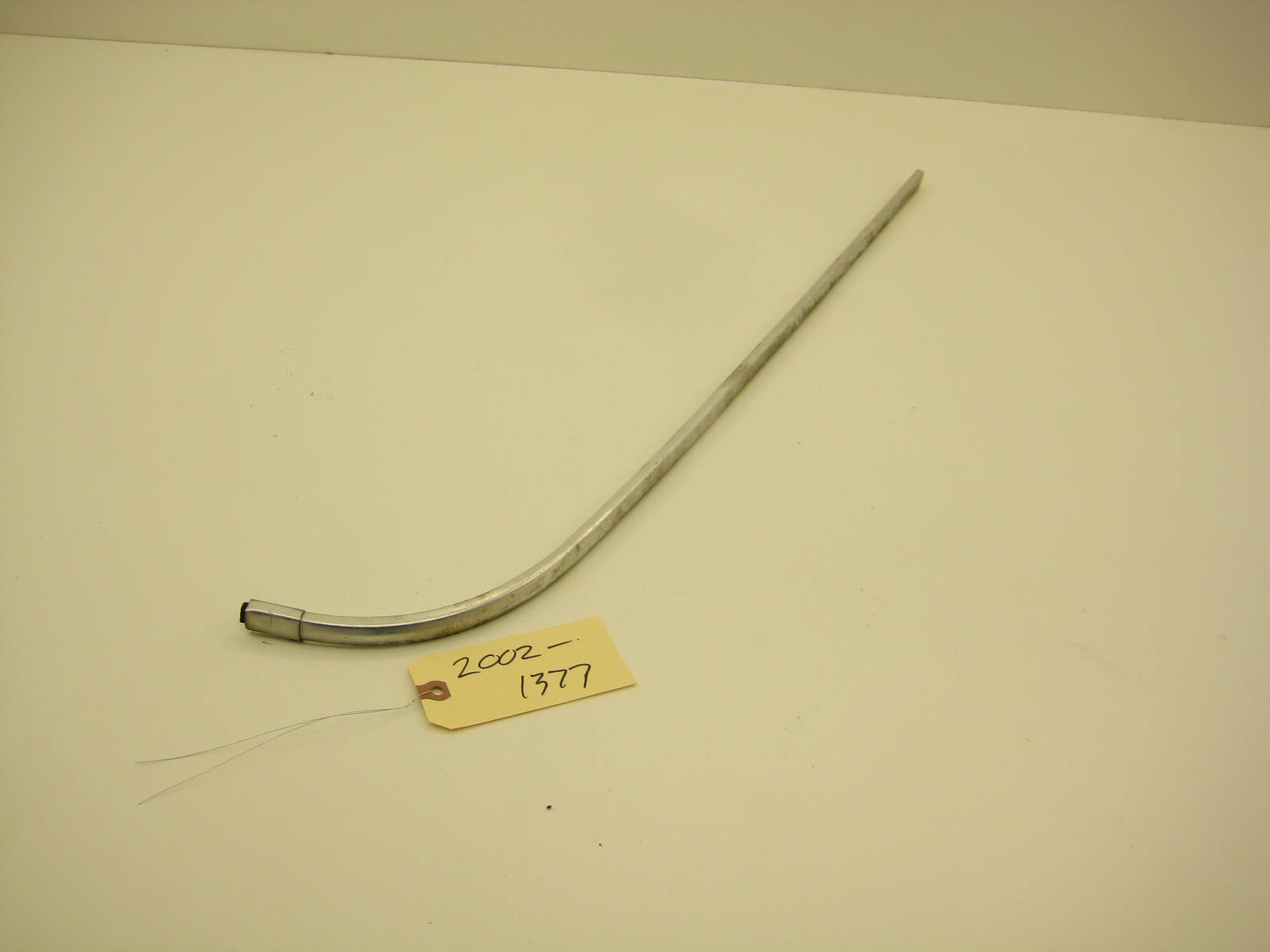 bmw 2002 2002tii e10 hood belt line trim