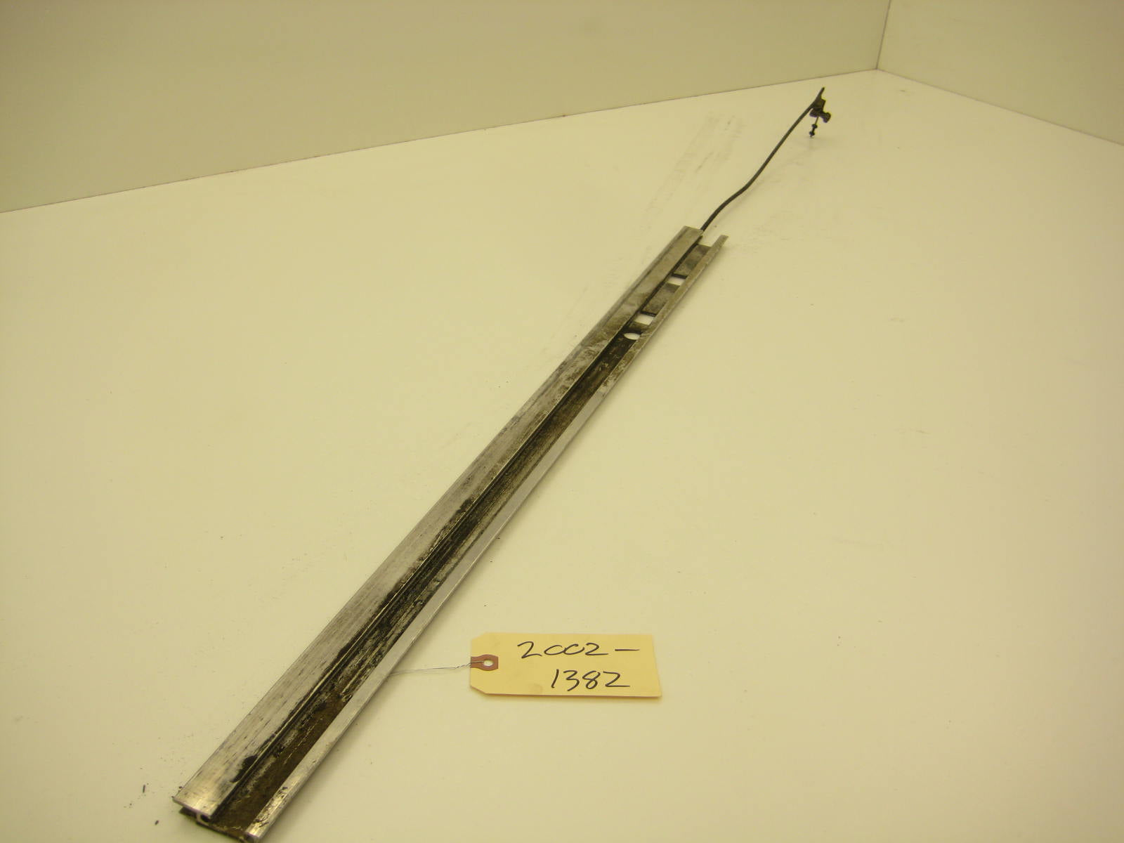 bmw 2002 2002tii e10 sunroof cable slide track