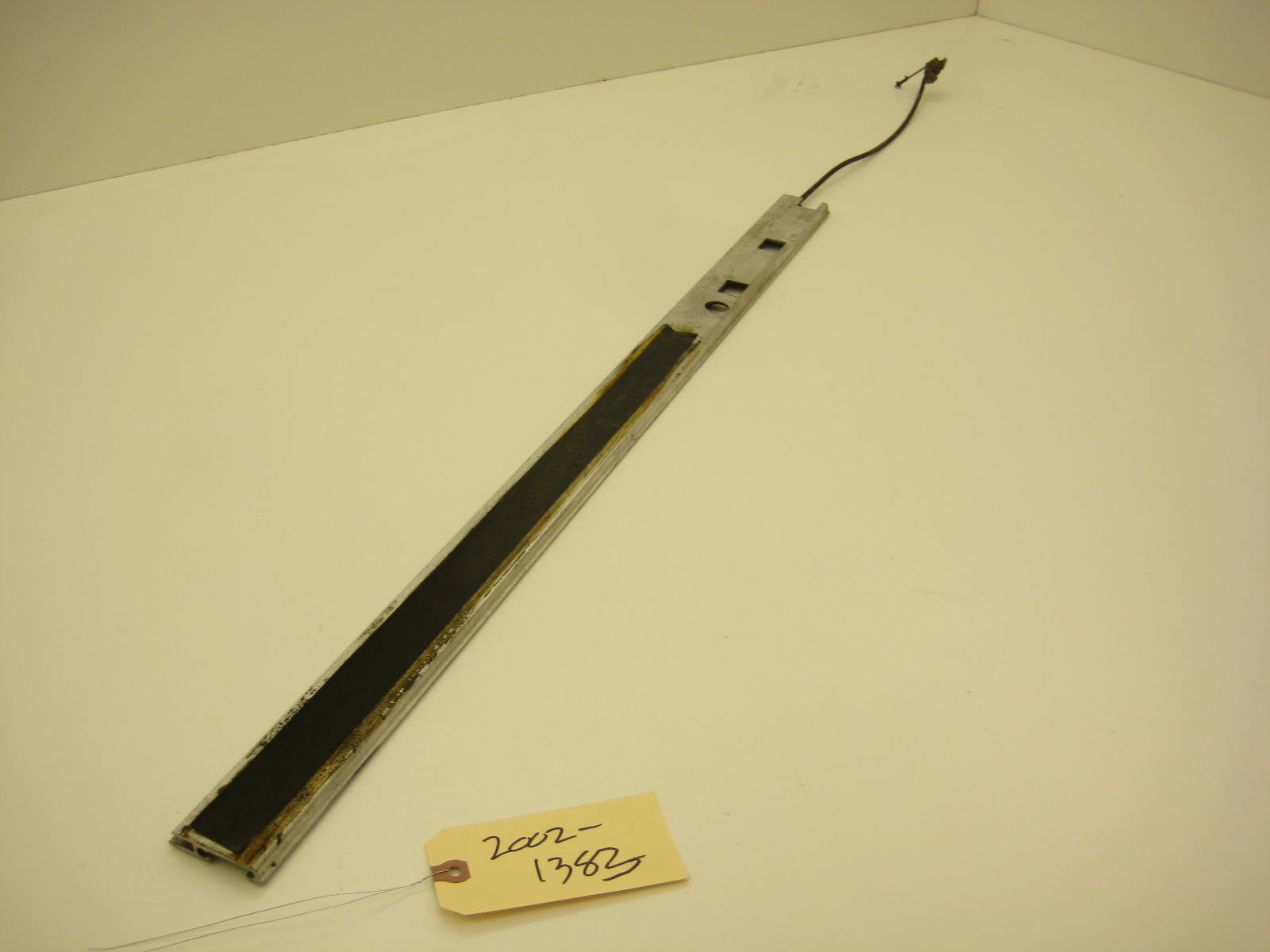 bmw 2002 2002tii e10 sunroof cable slide track 2