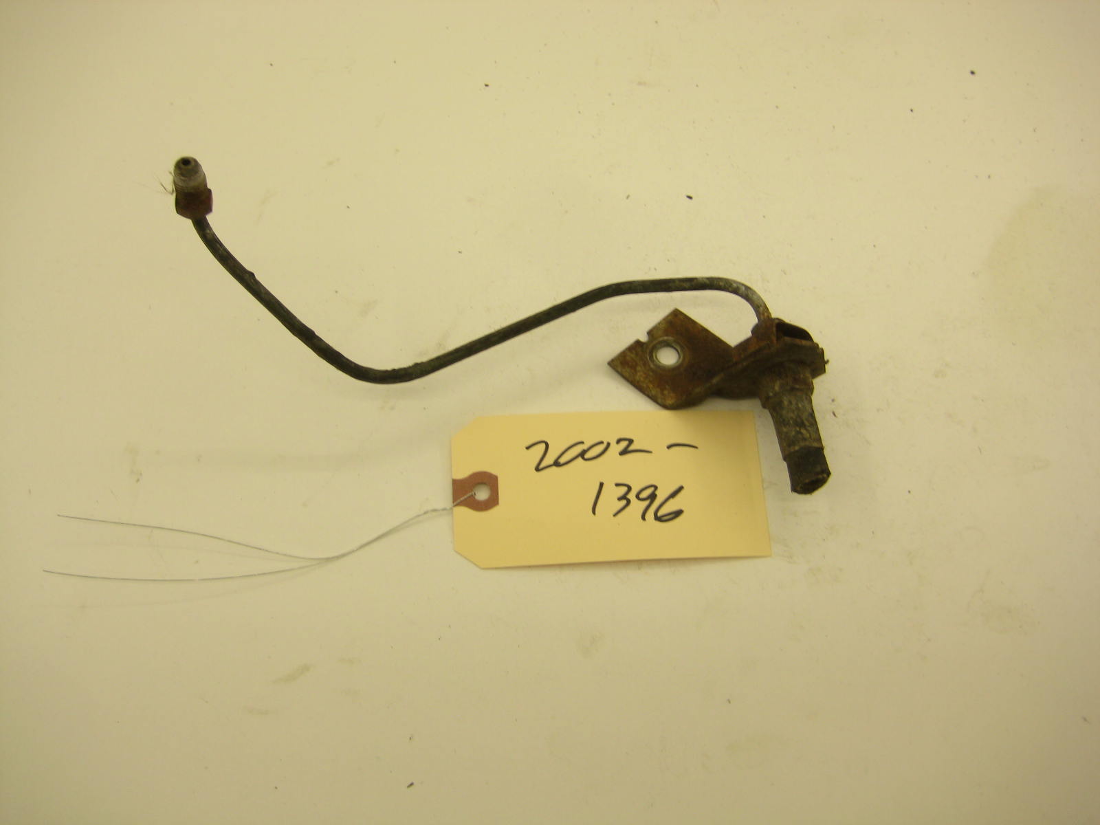 bmw 2002 2002tii e10 brake line bracket