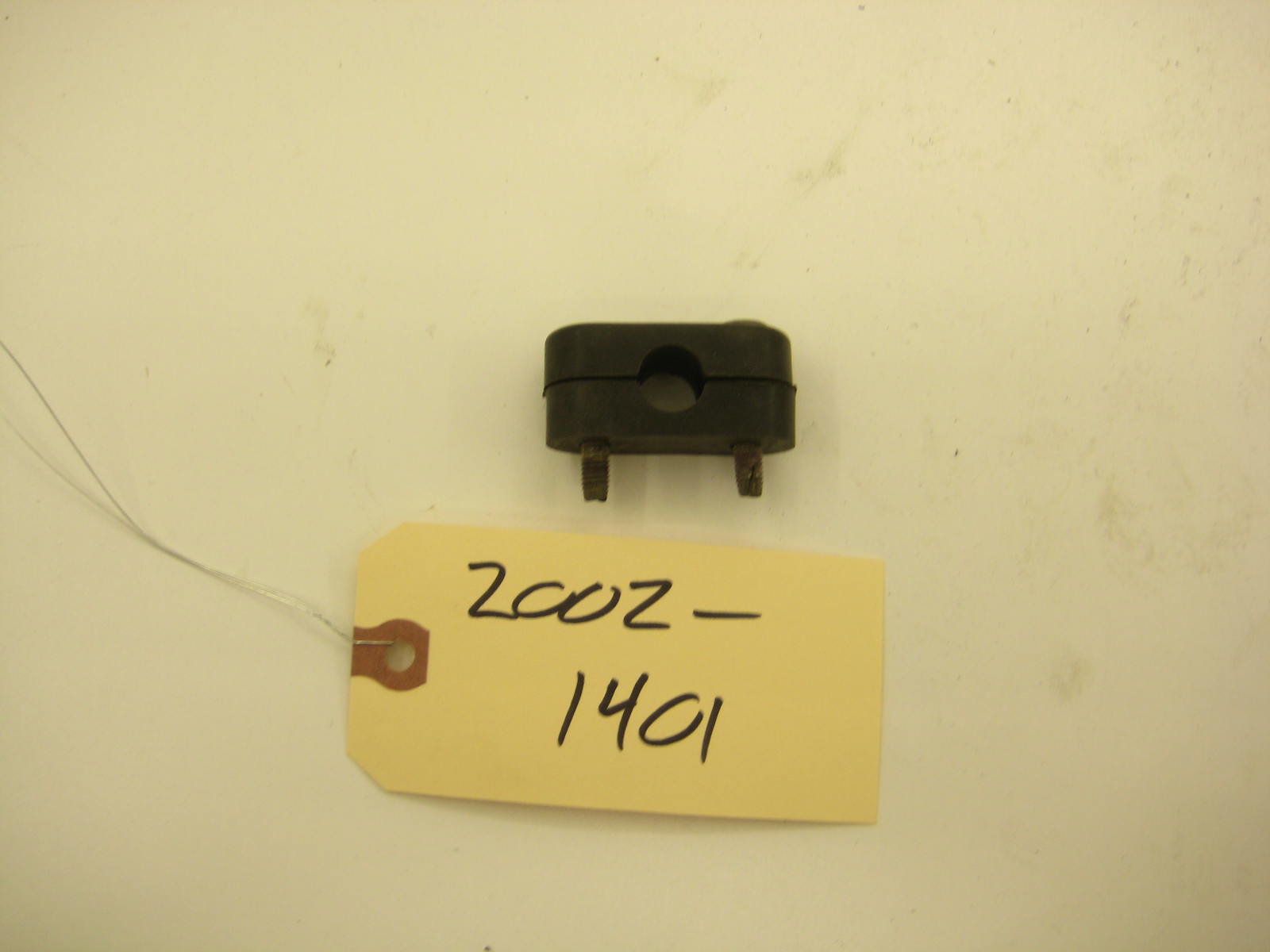 bmw 2002 2002tii e10 hood bar mount