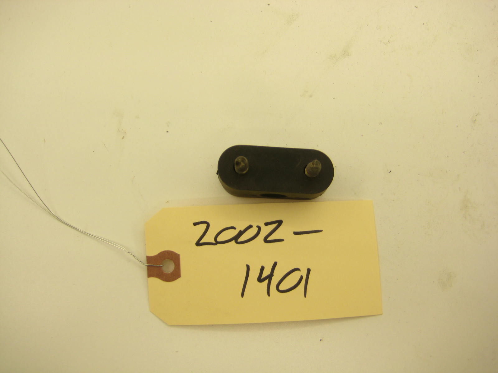 bmw 2002 2002tii e10 hood bar mount