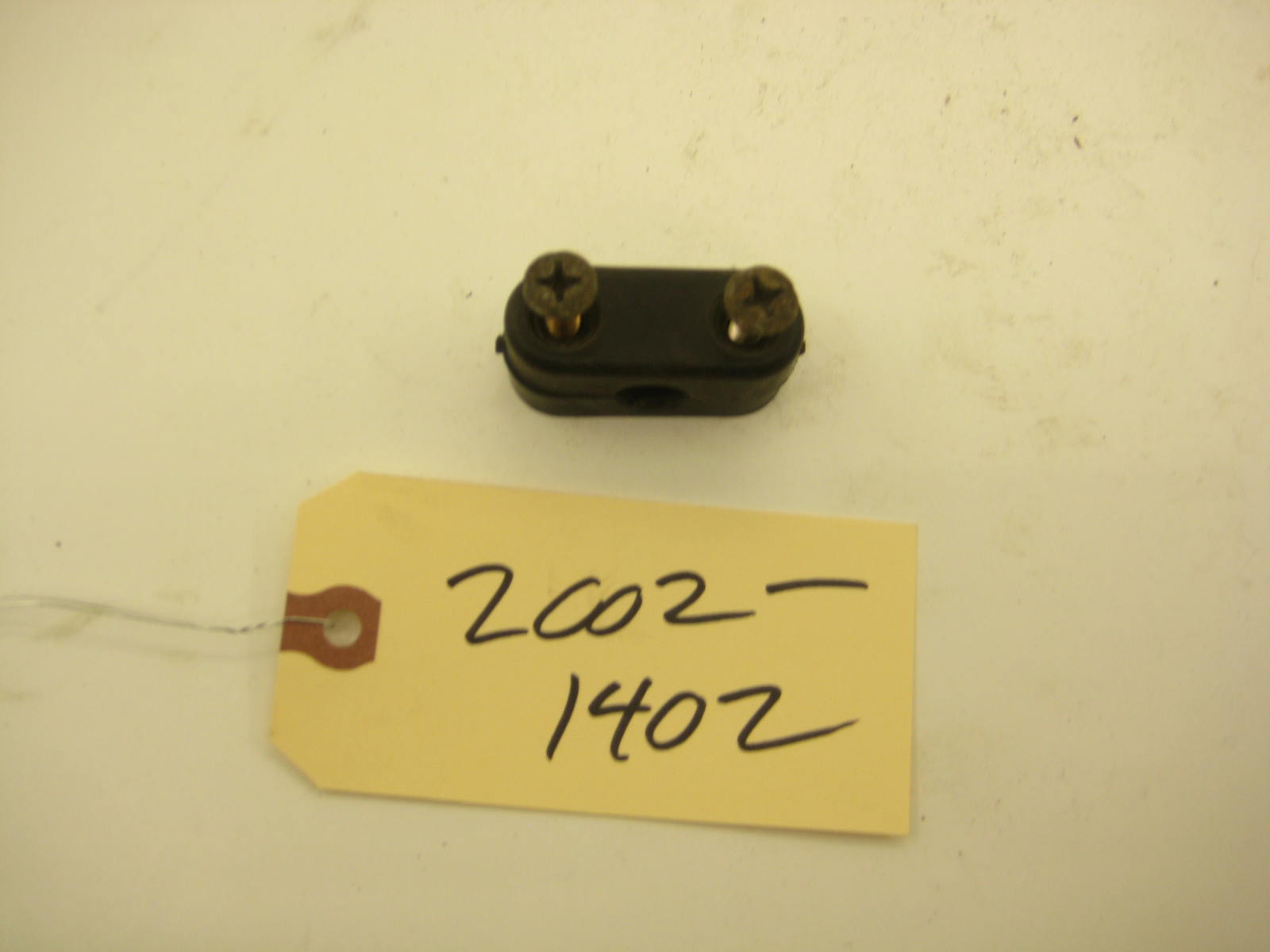 bmw 2002 2002tii e10 hood bar mount 2