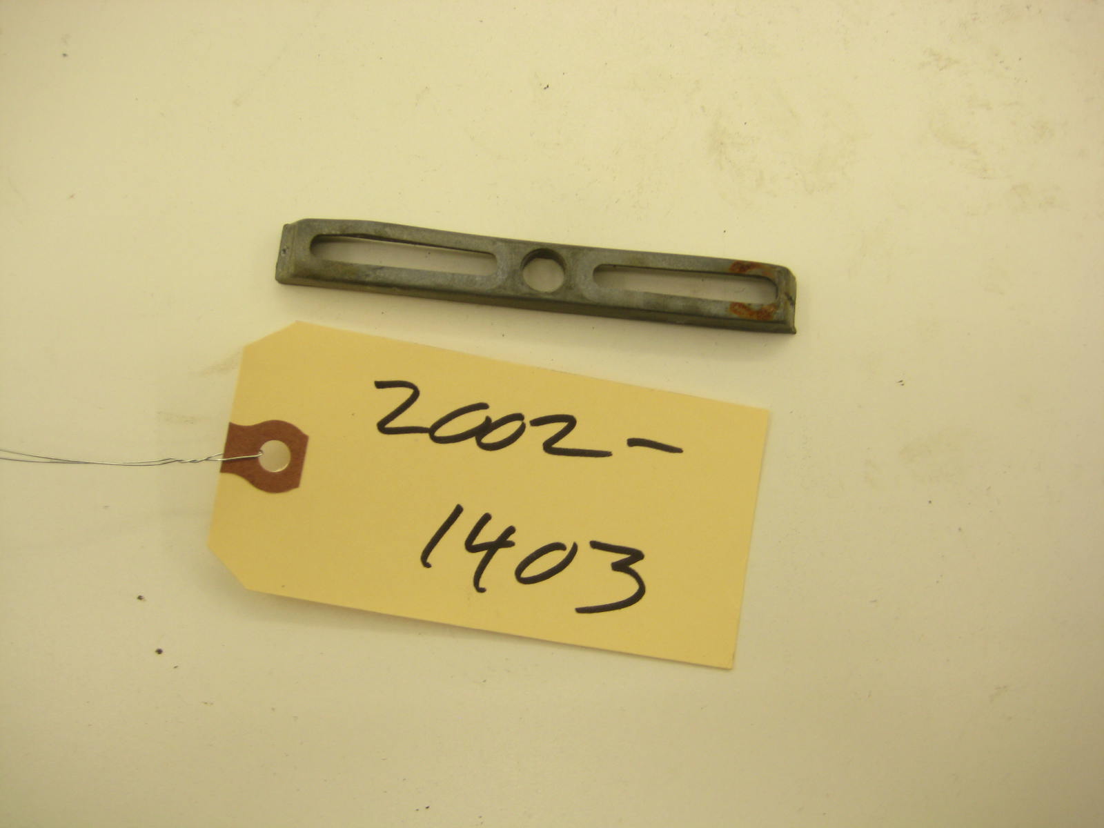bmw 2002 2002tii e10 side mirror mounting bracket
