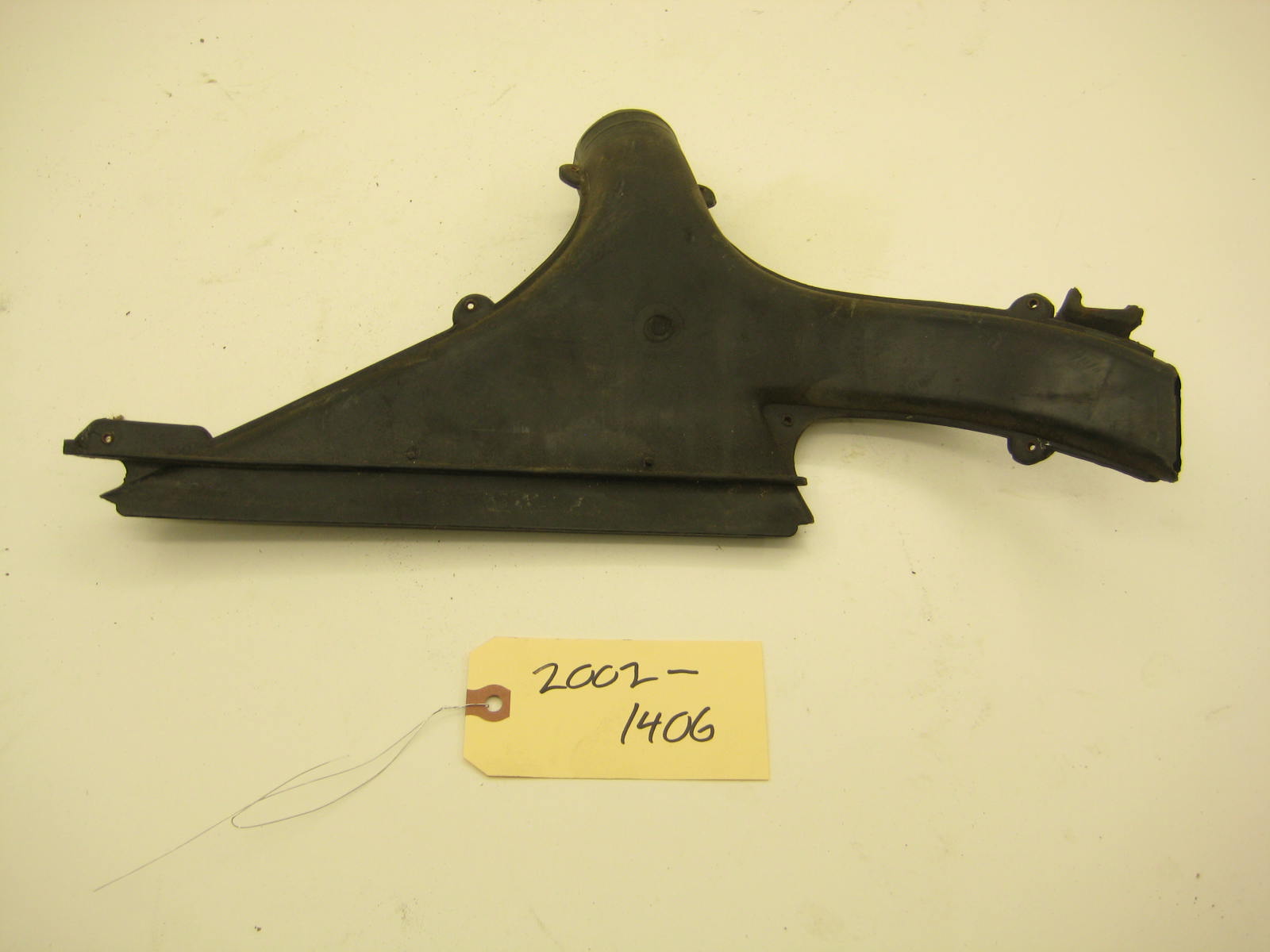 bmw 2002 2002tii e10 drivers side defroster vent duct