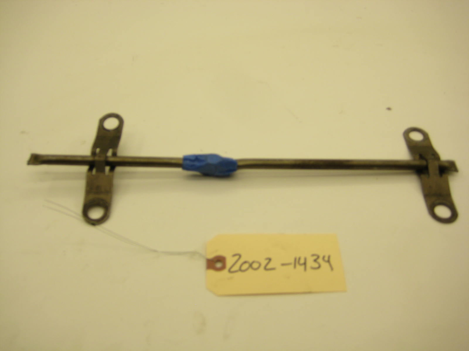 bmw 2002 2002tii e10 m10 cylinder head oil bar