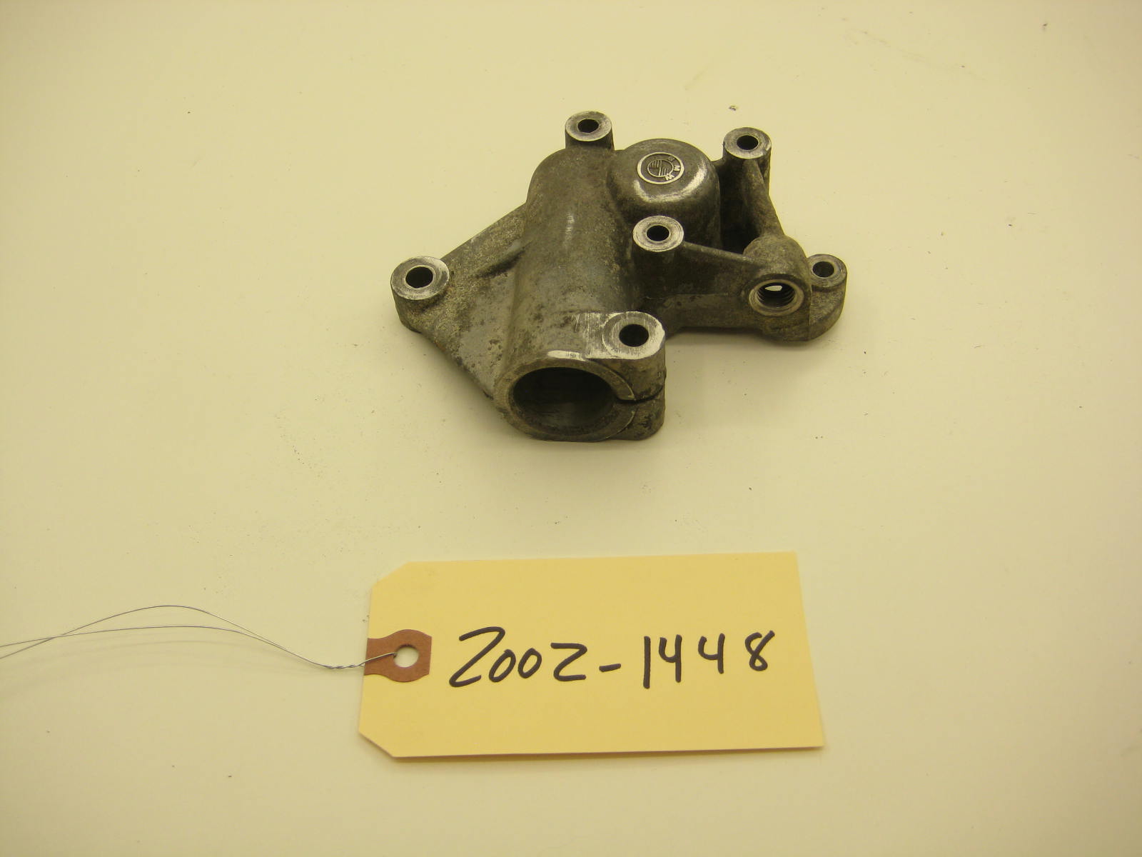 bmw 2002 2002tii e10 m10 distributor housing assembly