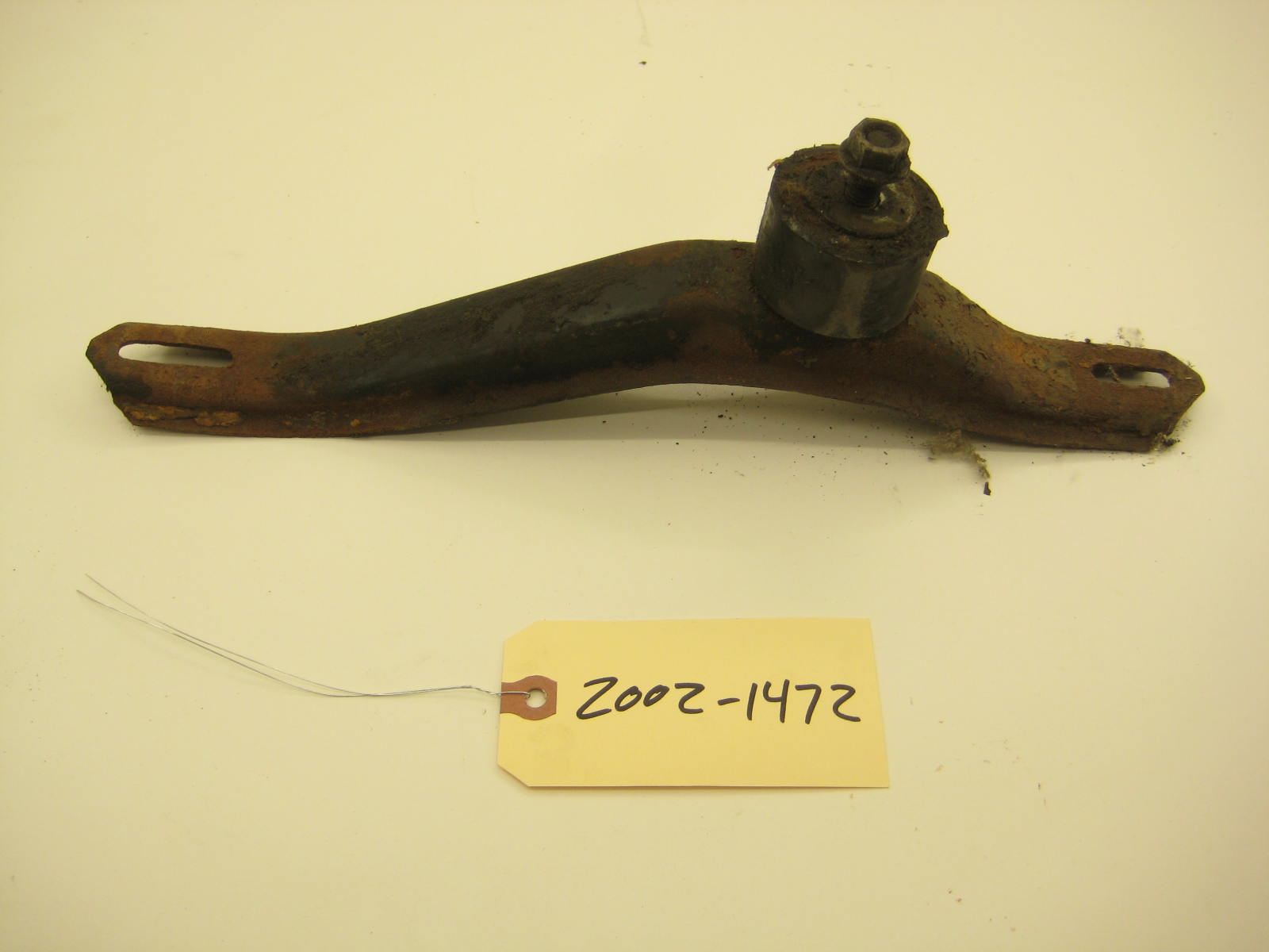 bmw 2002 2002tii e10 4 speed transmission mount bracket with bushing