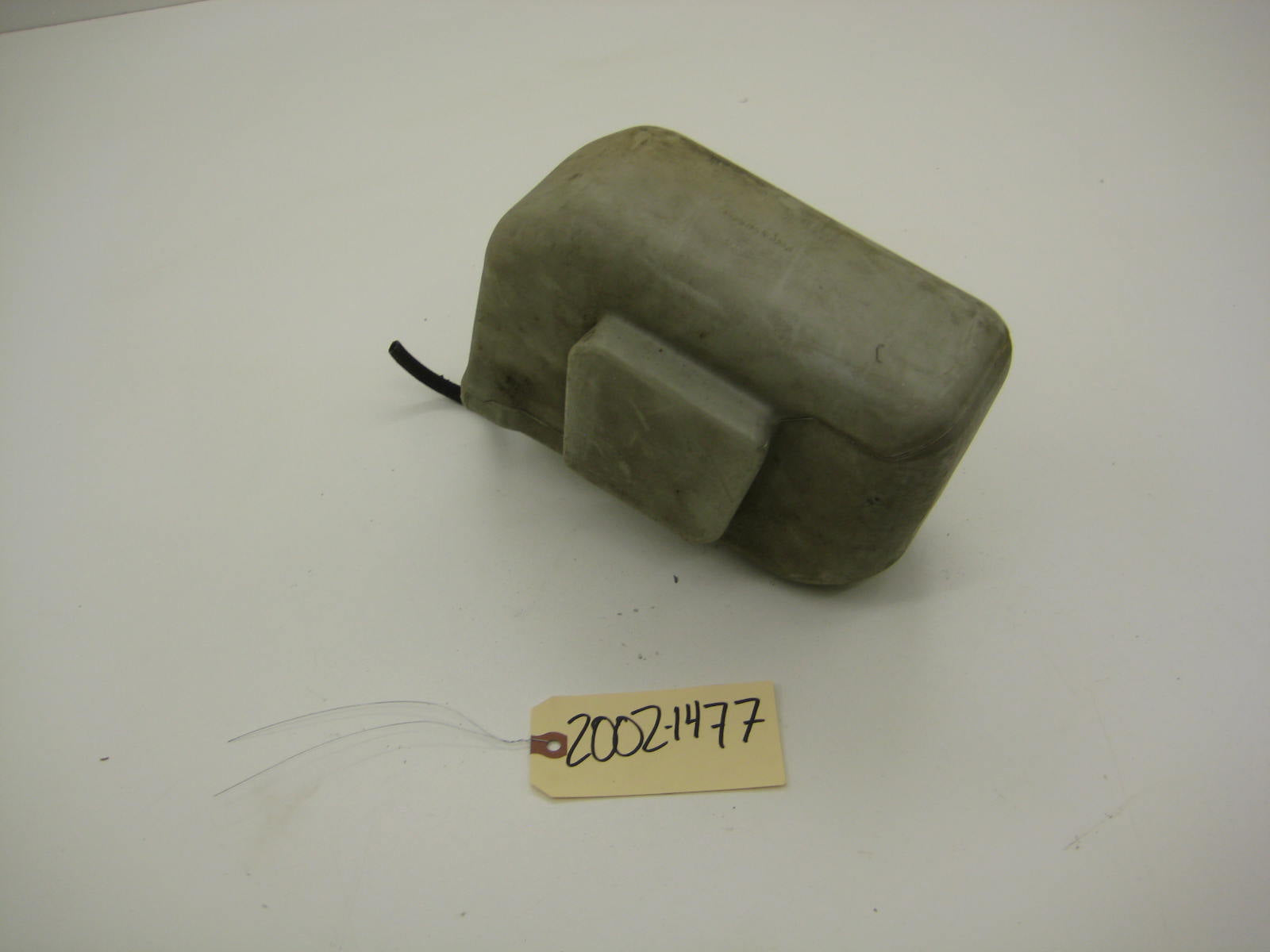 bmw 2002 2002tii e10 fuel vapor tank