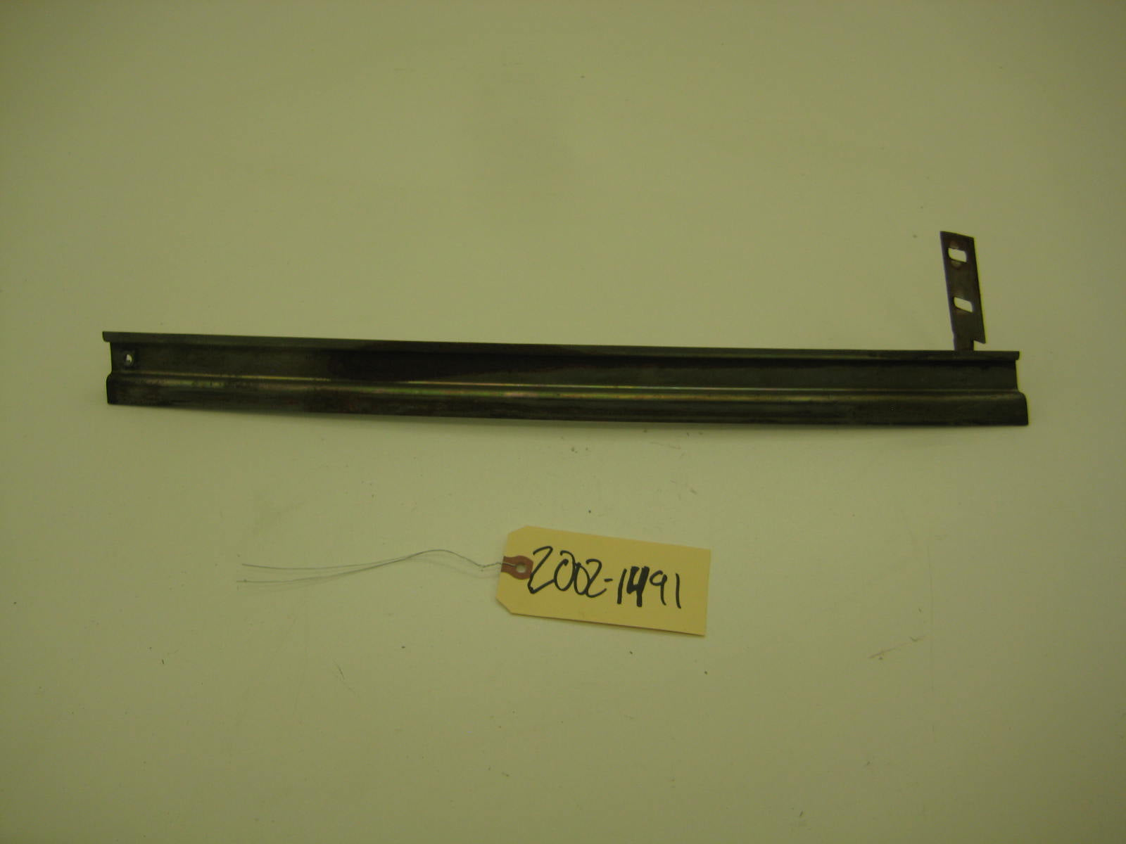 bmw 2002 2002tii e10 drivers window track