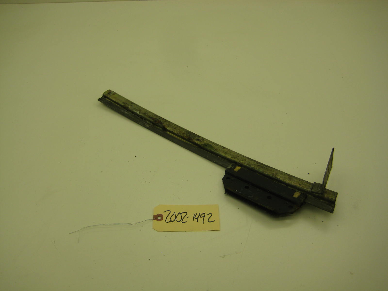 bmw 2002 2002tii e10 passenger right window track
