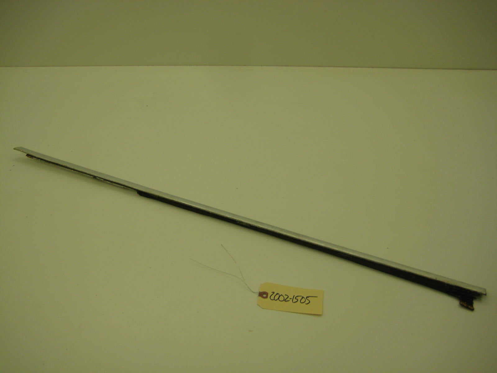 bmw 2002 2002tii e10 drivers side top of door trim