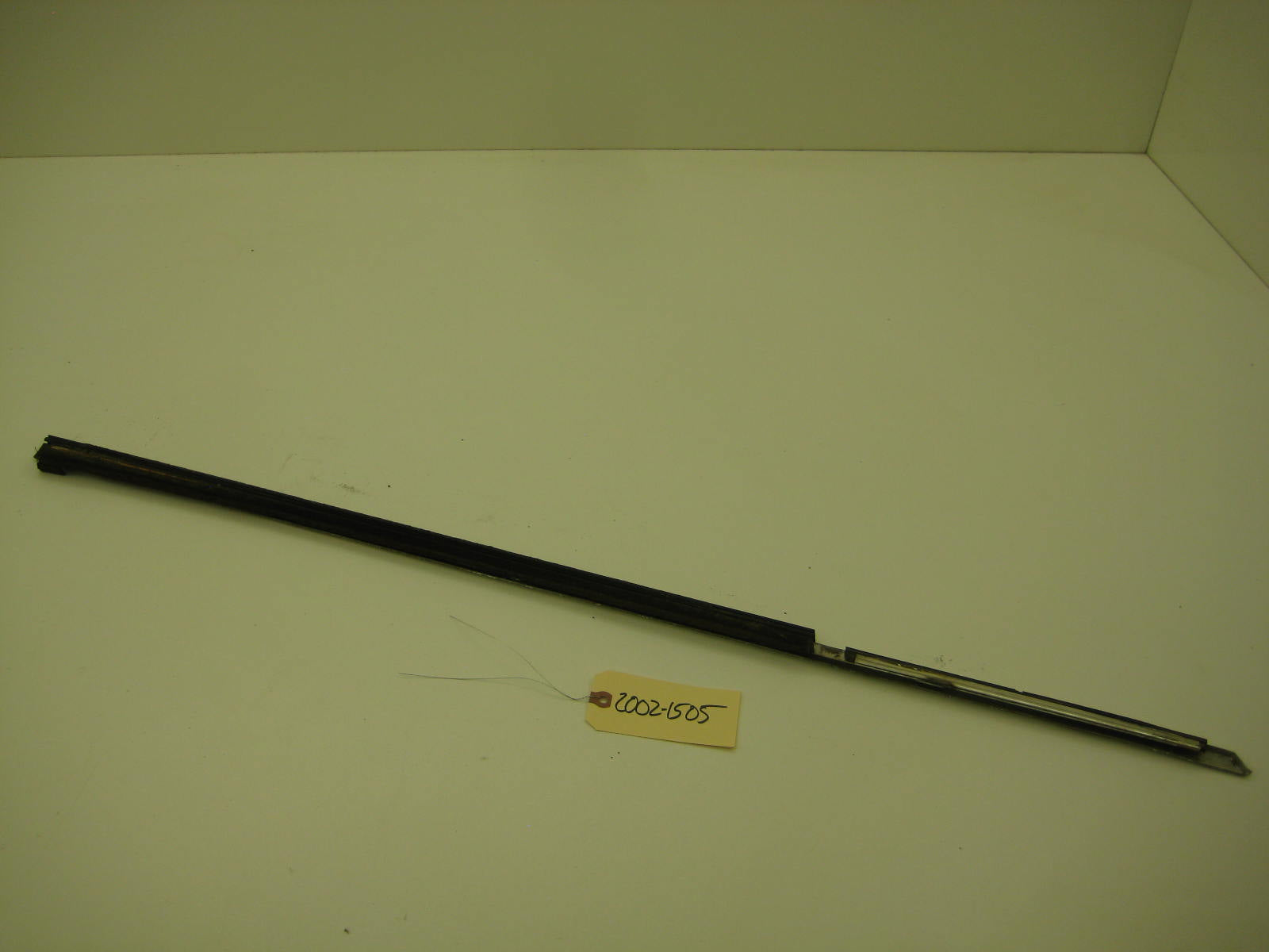 bmw 2002 2002tii e10 drivers side top of door trim