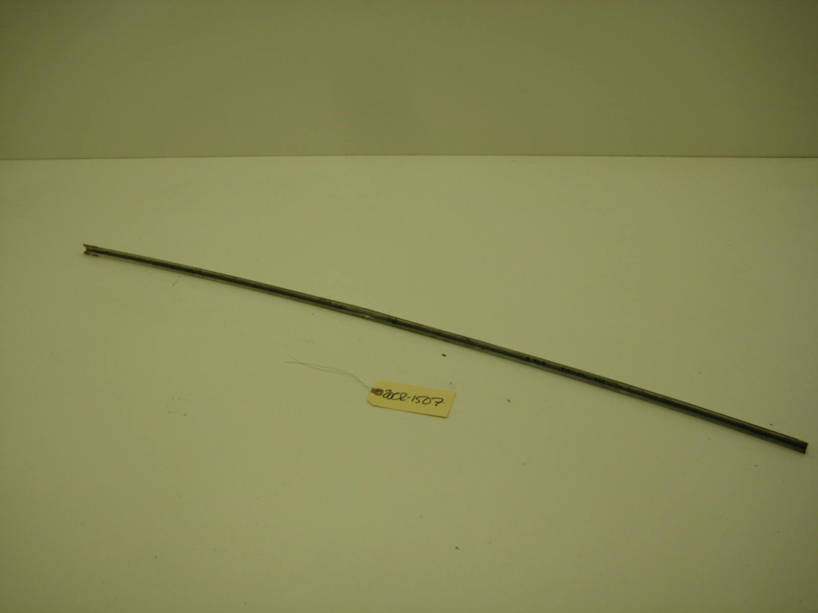 bmw 2002 2002tii e10 belt line trunk middle