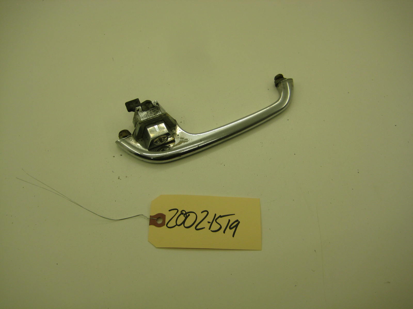 bmw 2002 2002tii e10 drivers side exterior door handle 2