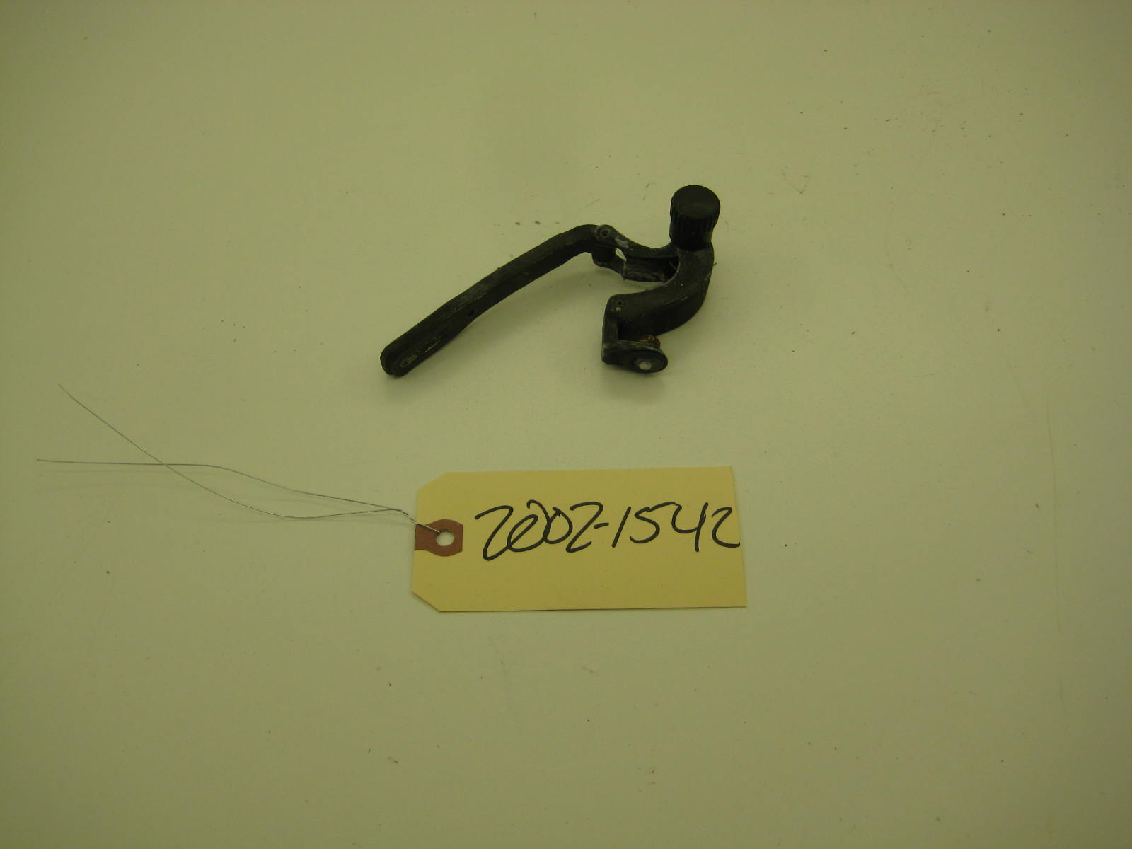 bmw 2002 2002tii e10 flip out window latch late