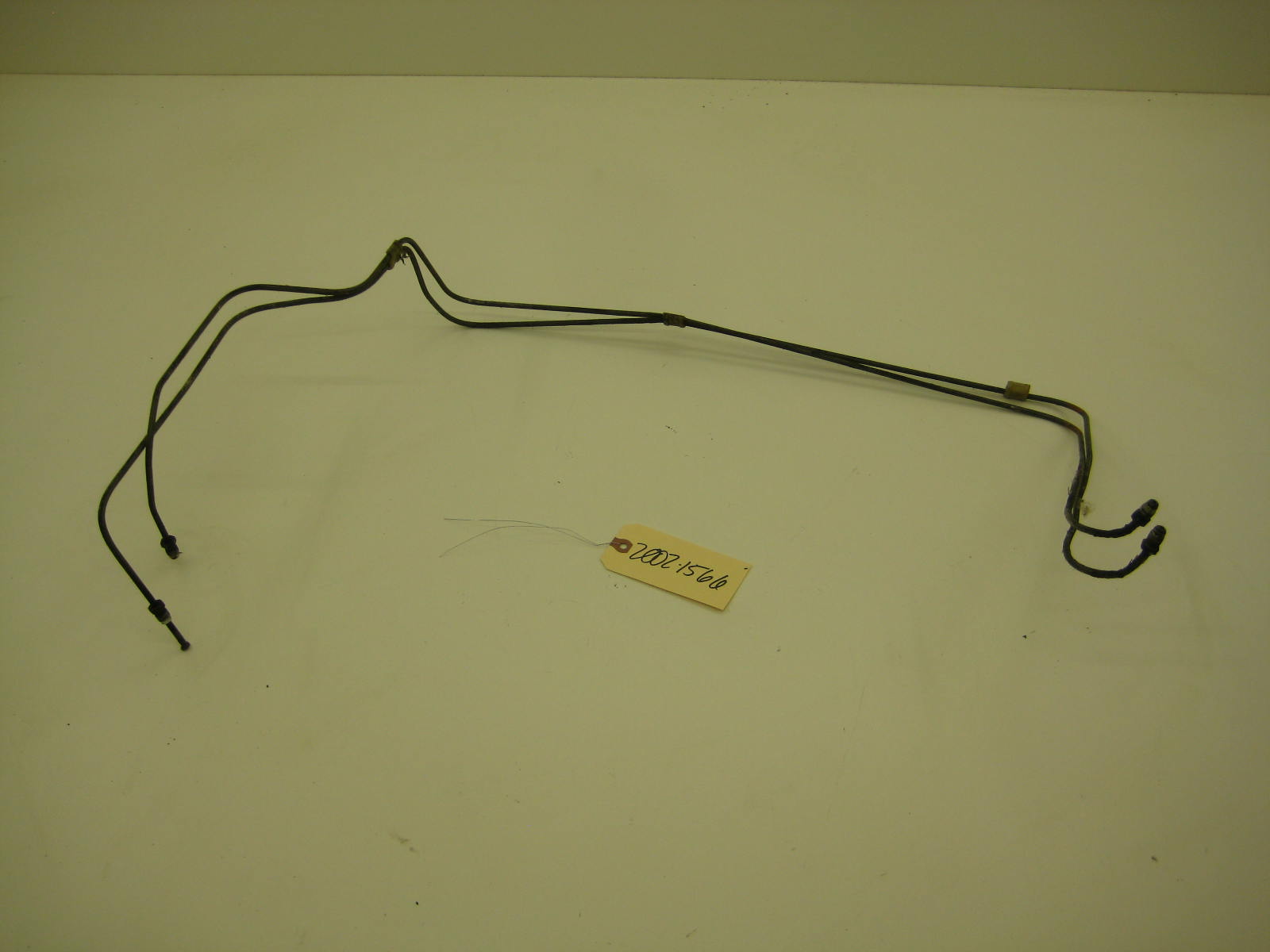 bmw 2002 2002tii e10 front brake lines along firewall