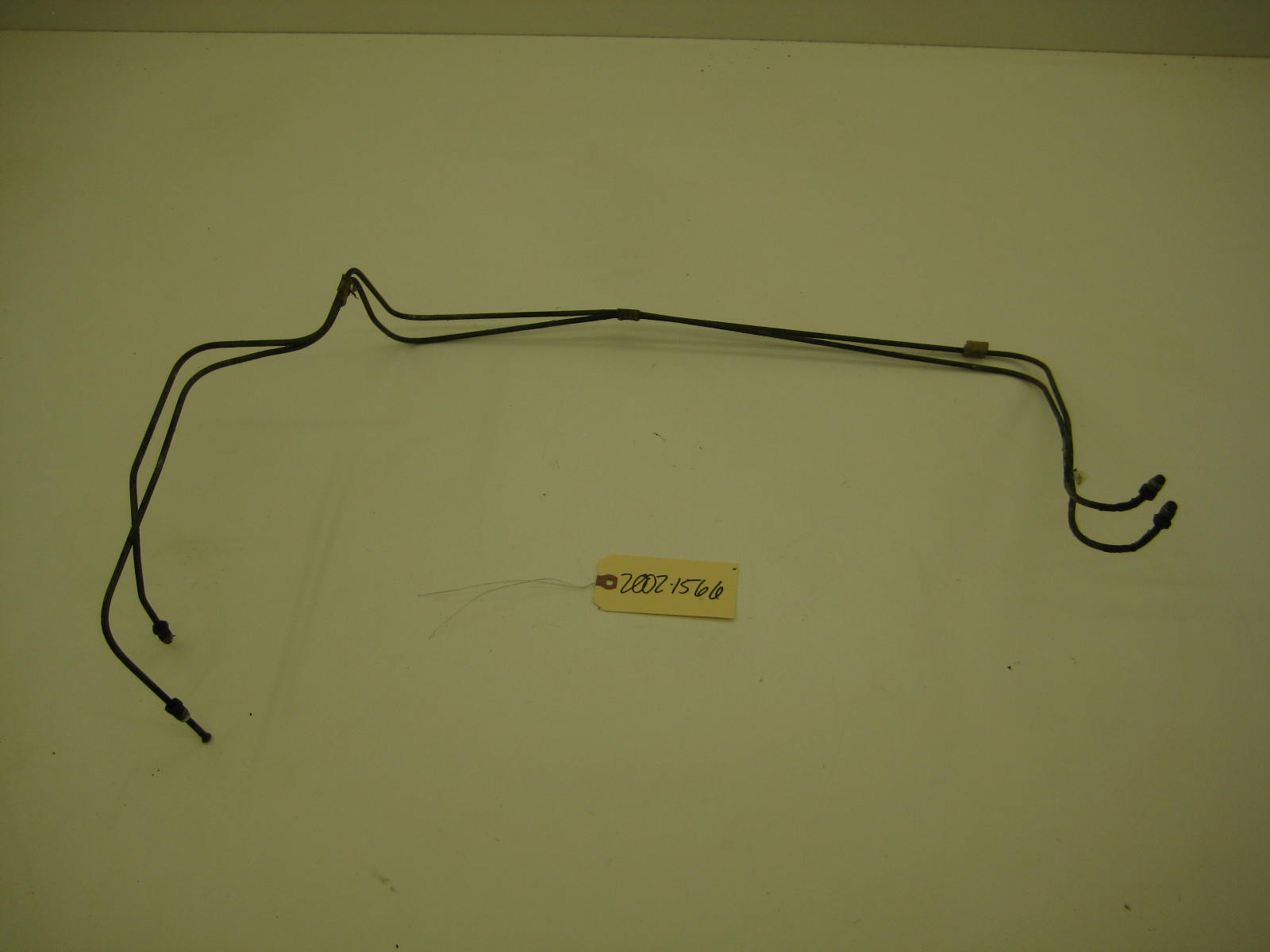 bmw 2002 2002tii e10 front brake lines along firewall