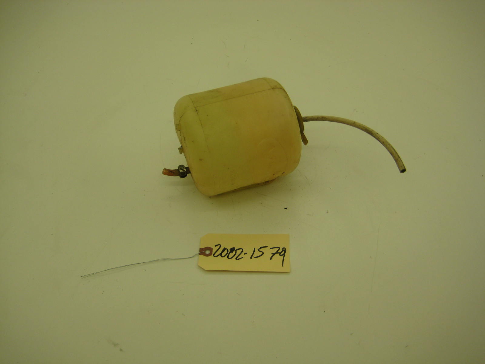 bmw 2002 2002tii e10 round vdo washer tank
