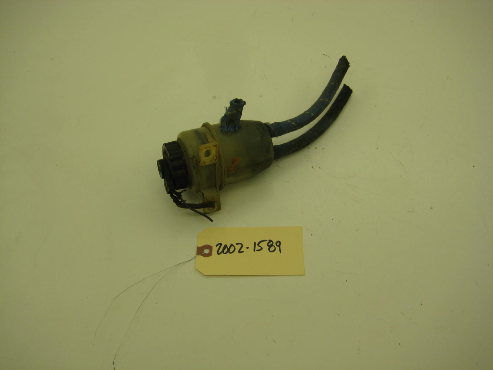 bmw 2002 2002tii e10 brake fluid tank