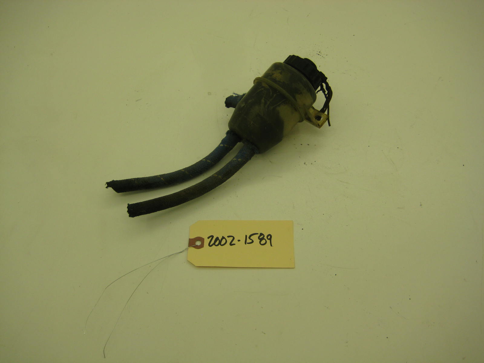 bmw 2002 2002tii e10 brake fluid tank