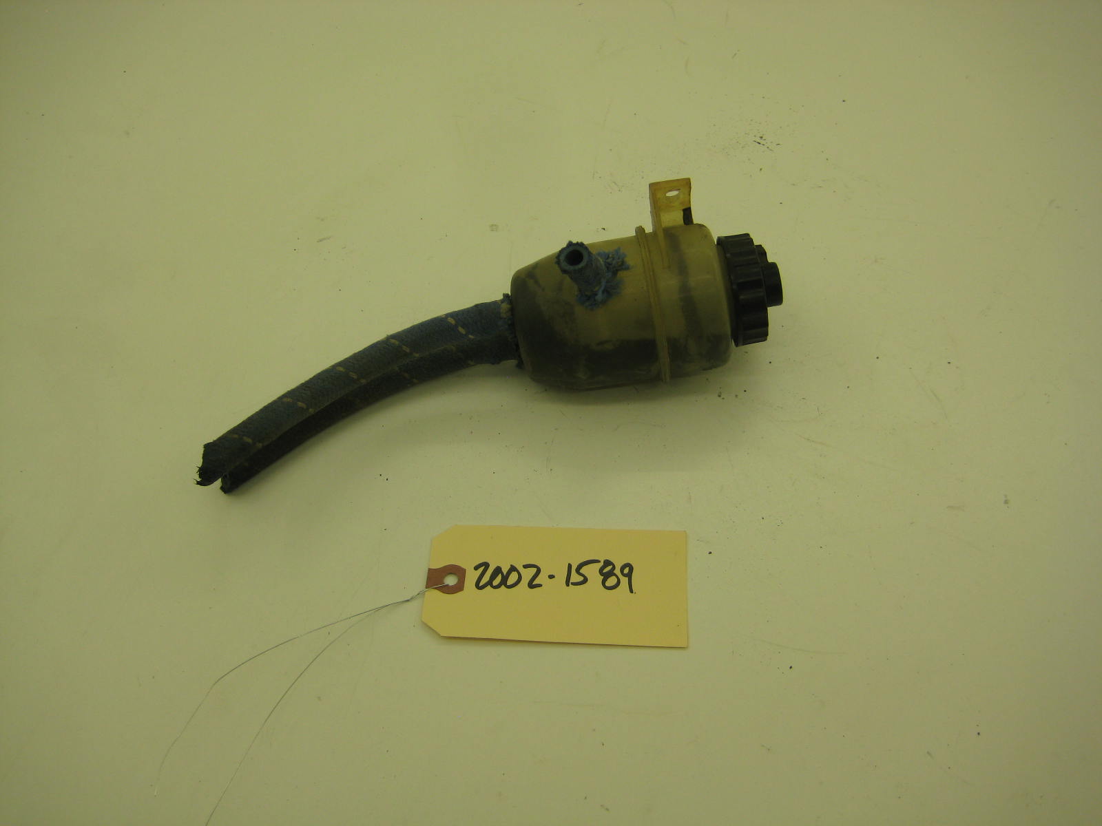 bmw 2002 2002tii e10 brake fluid tank