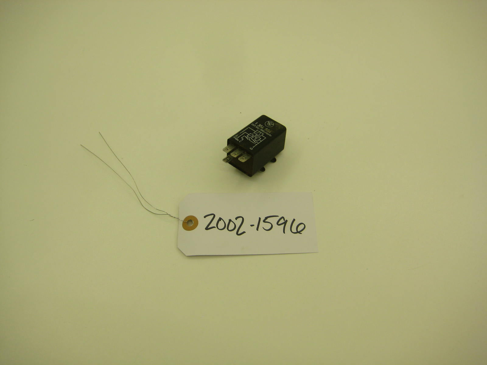 bmw 2002 2002tii e10 relay 1 364 654