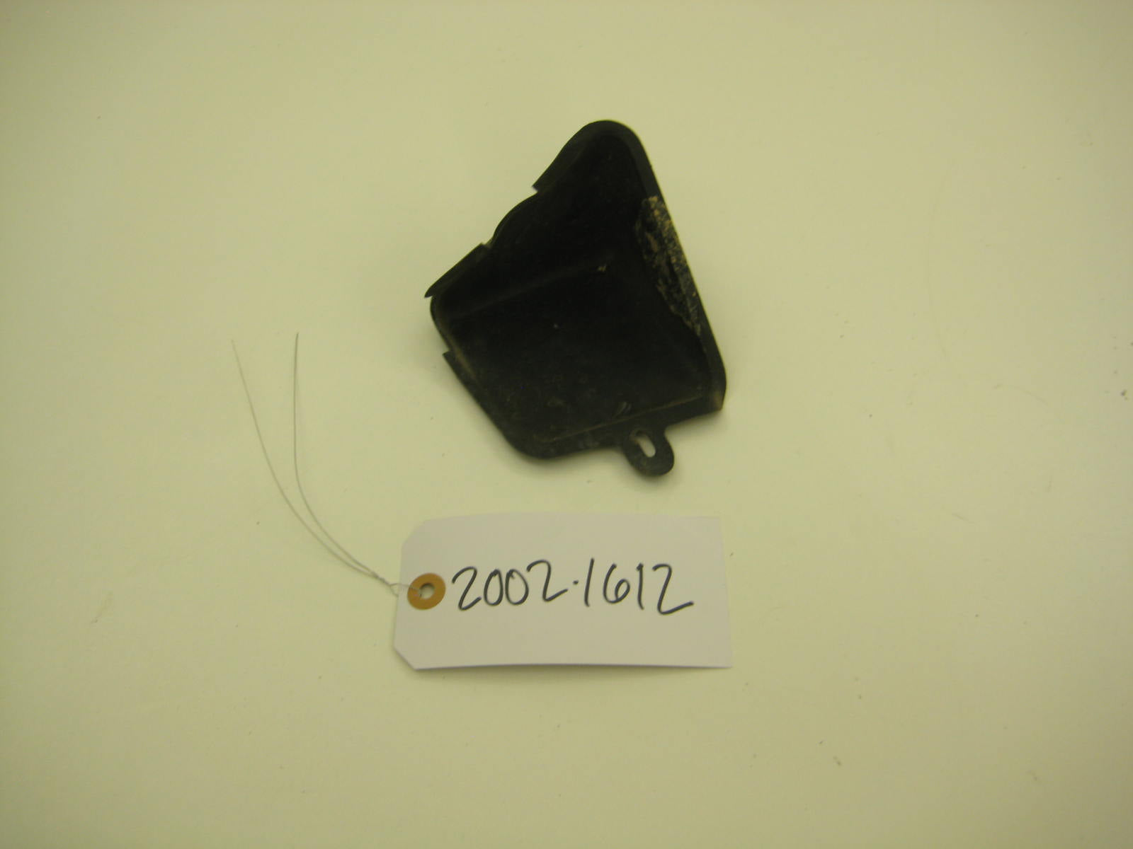 bmw 2002 2002tii e10 drivers side core support plastic cover