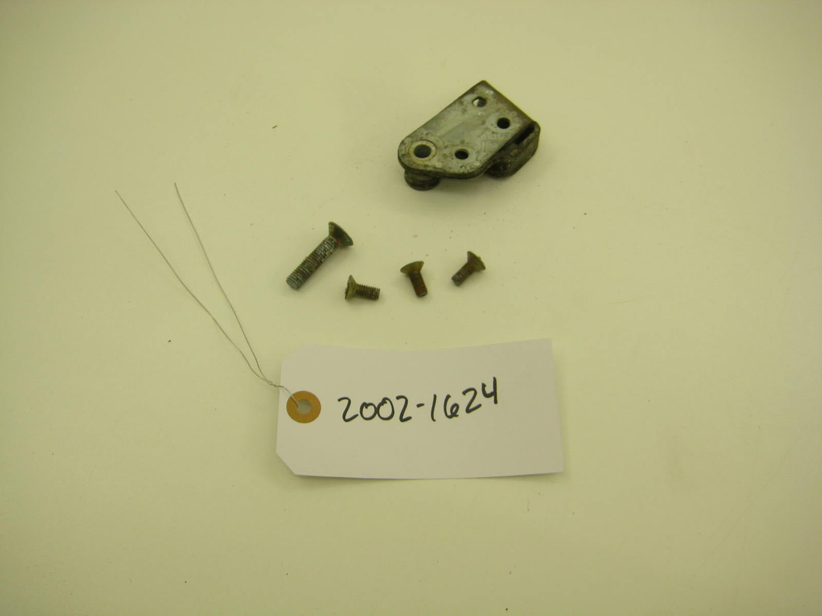 bmw 2002 2002tii e10 door latch hardware