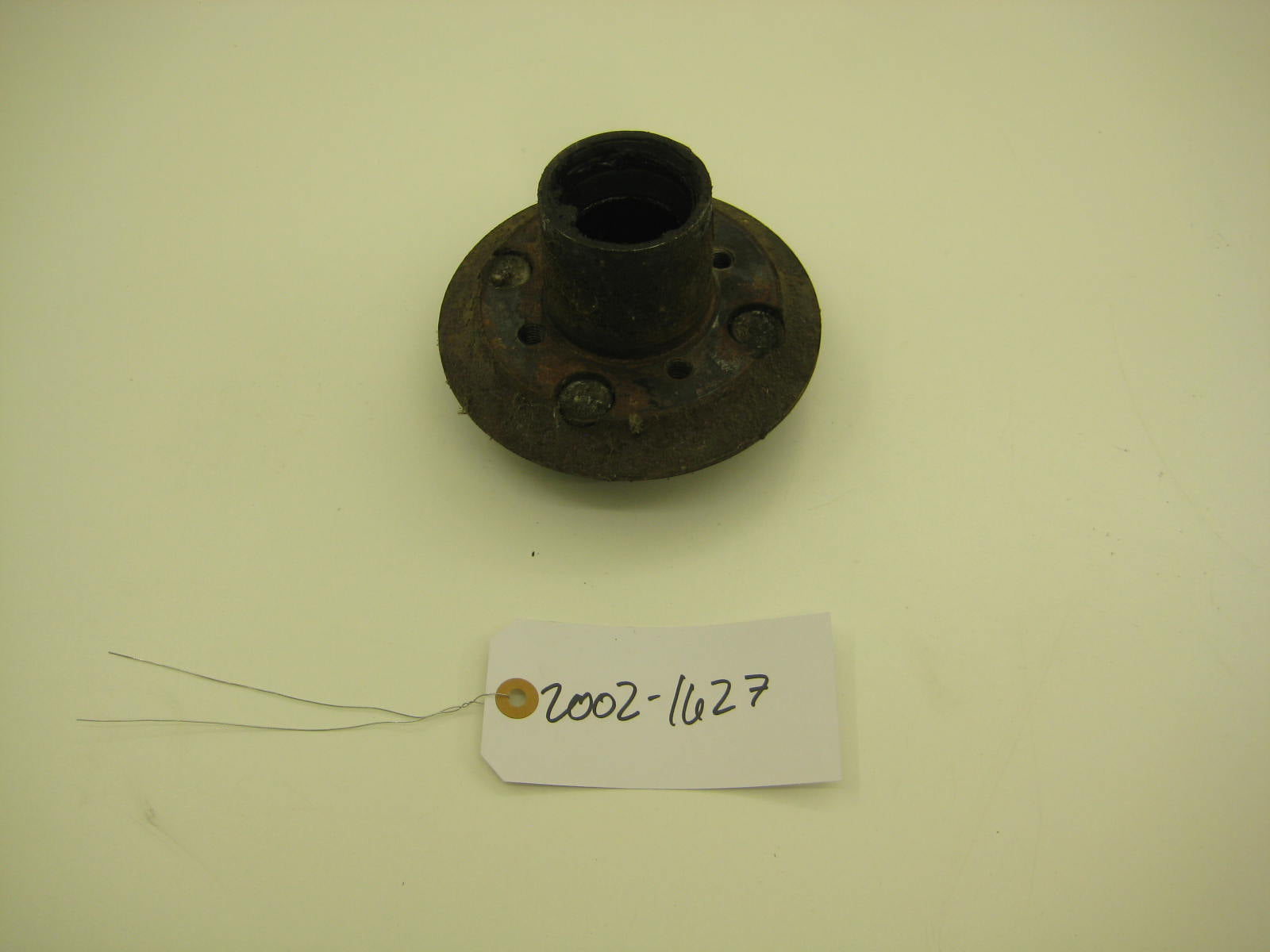 bmw 2002 2002tii e10 front wheel hub