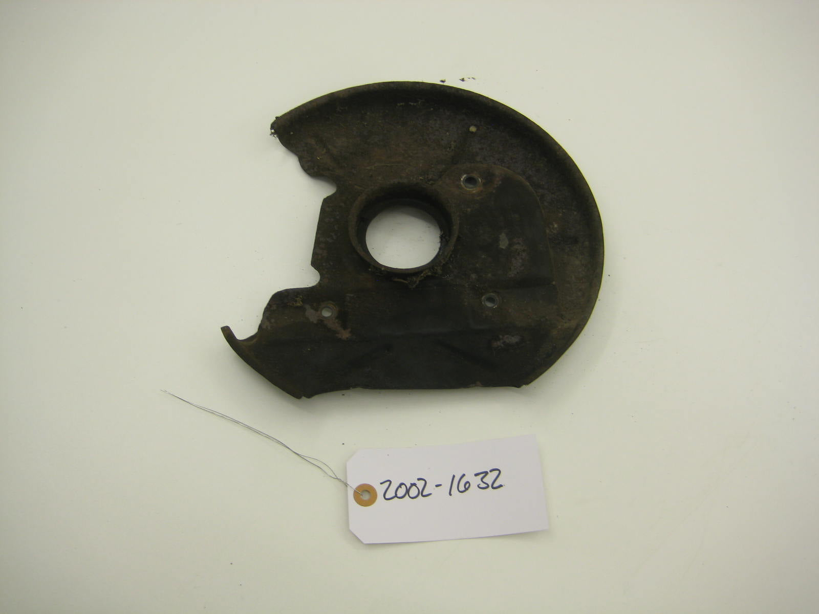 bmw 2002 2002tii e10 front backing plate 2