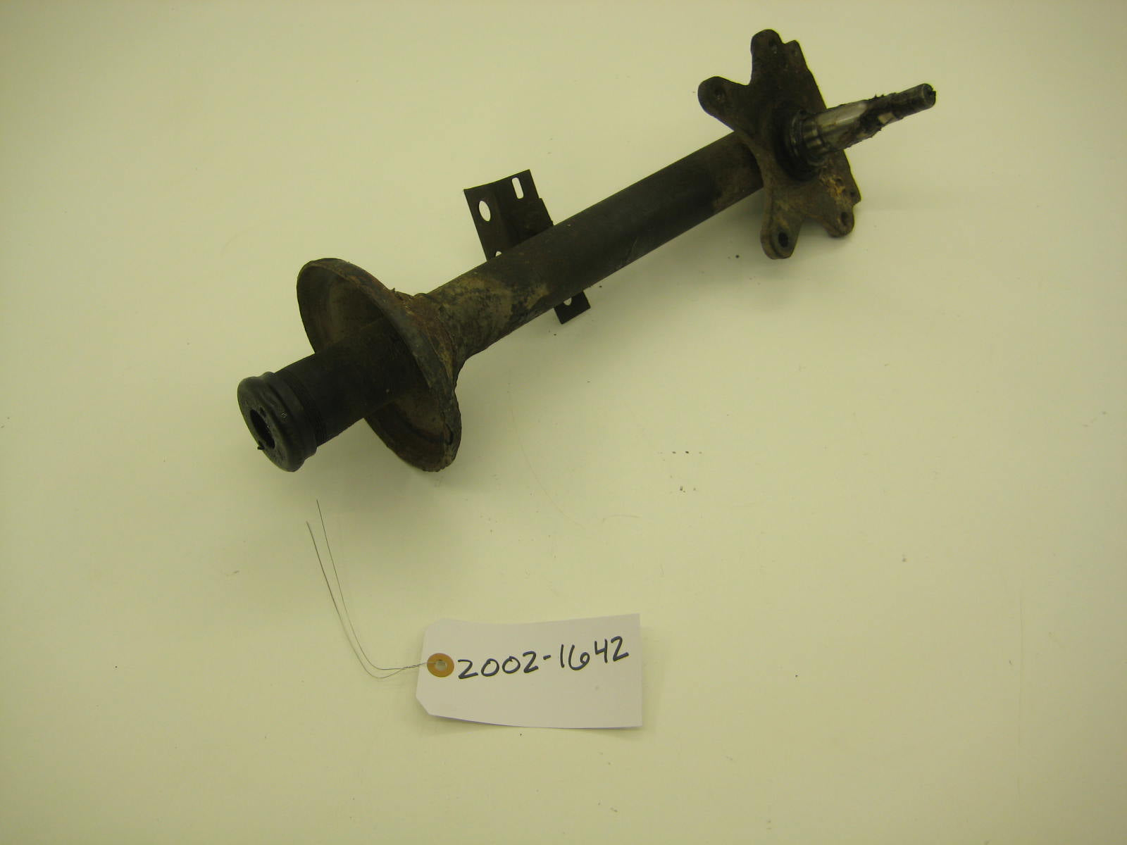 bmw 2002 2002tii e10 front strut housing 2