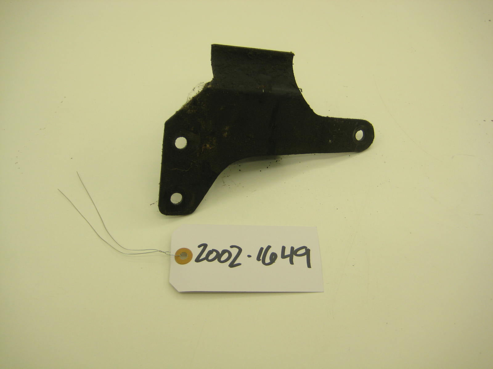 bmw 2002 2002tii e10 passenger side engine mount 2