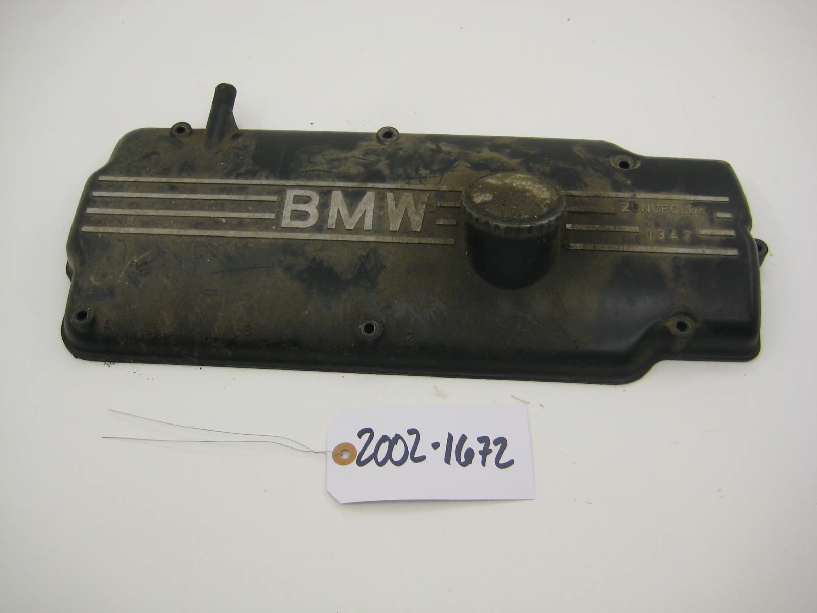 bmw 2002 2002tii e10 m10 valve cover 3