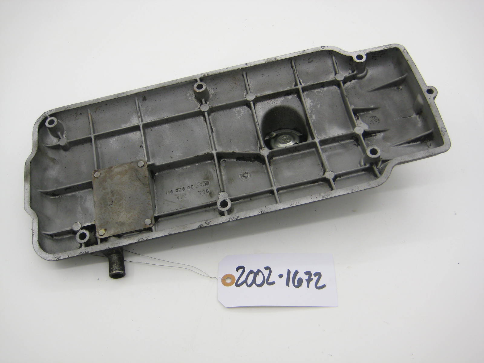 bmw 2002 2002tii e10 m10 valve cover 3