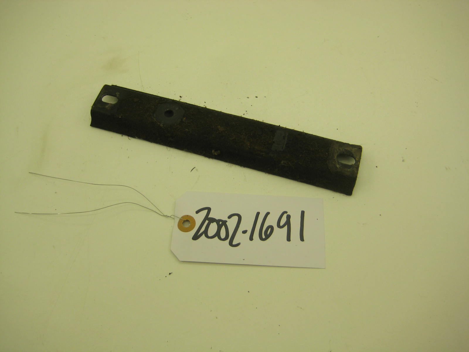 bmw 2002 2002tii e10 4 speed transmission cross brace