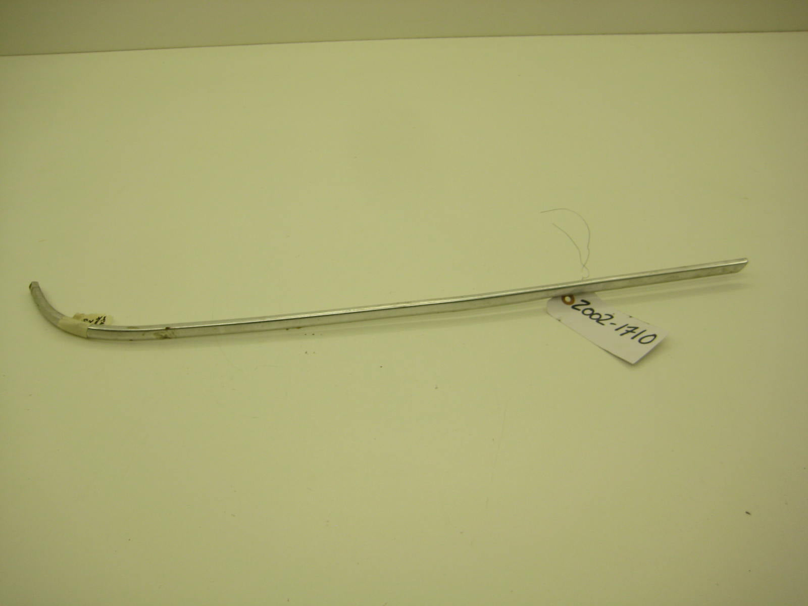bmw 2002 2002tii e10 belt line passenger side trunk trim