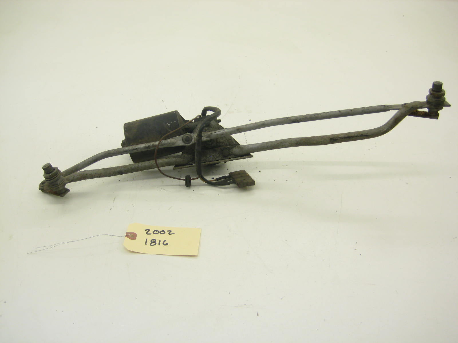 Windshield Wiper Assembly (EARLY)