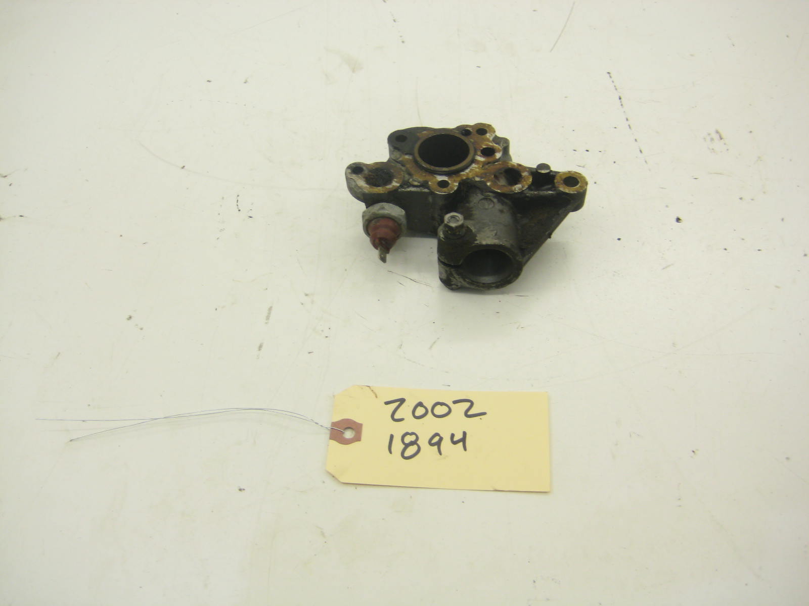 M10 Distributor Housing