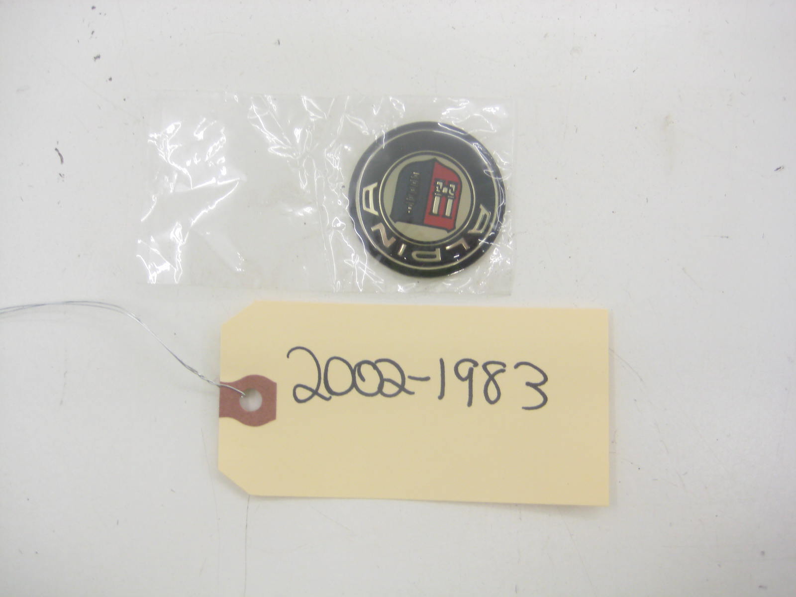 45mm Alpina Horn Stick On Button