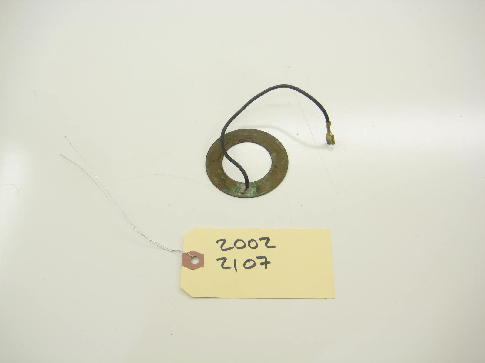 Horn Contact