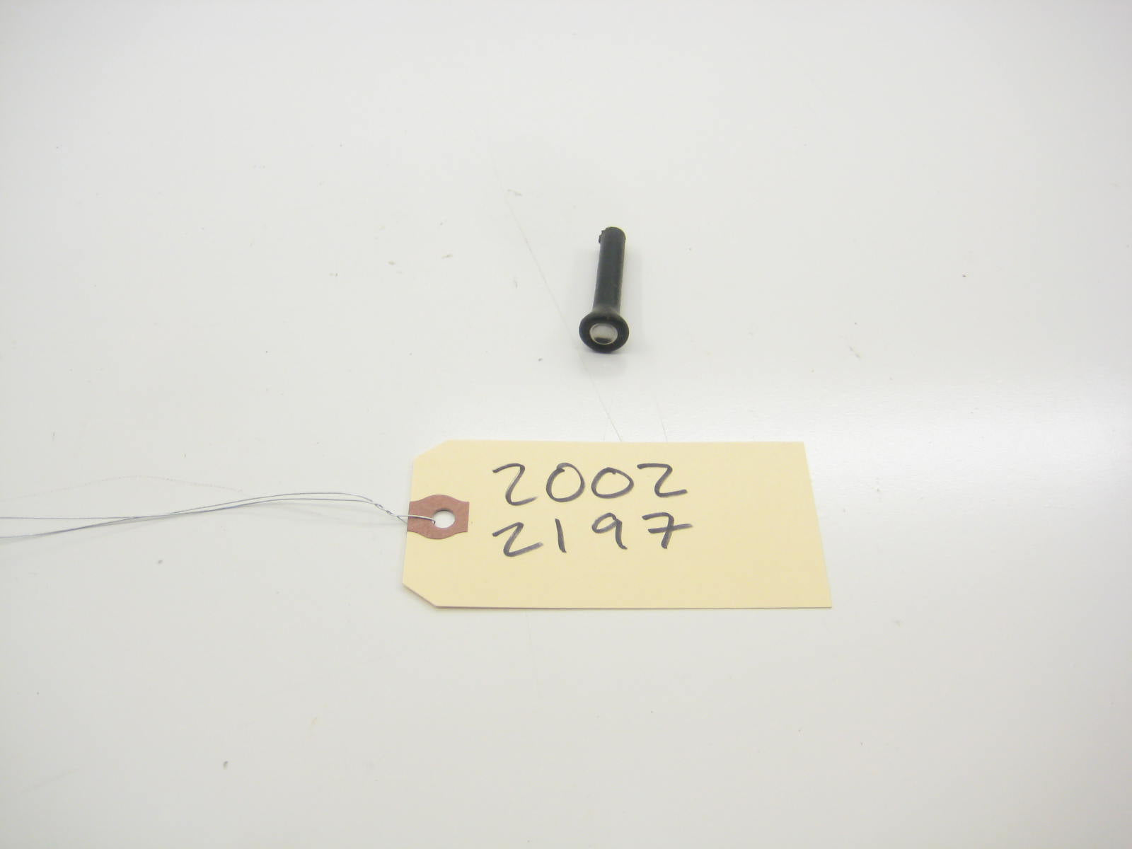 Plastic Lock Cap Pull