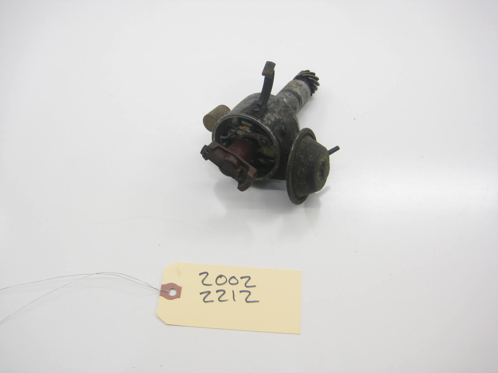 0 281 115 072 M10 Distributor
