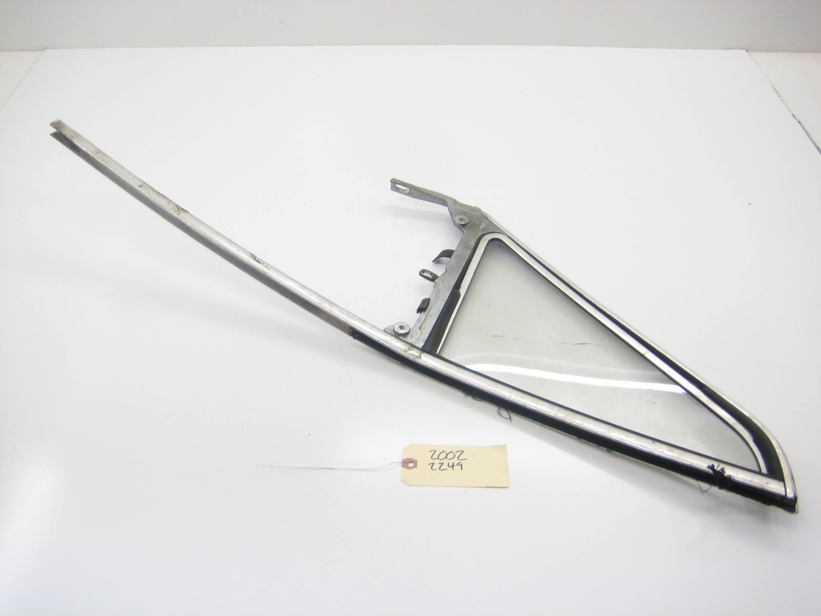 Passenger Right Crank Out Vent Window